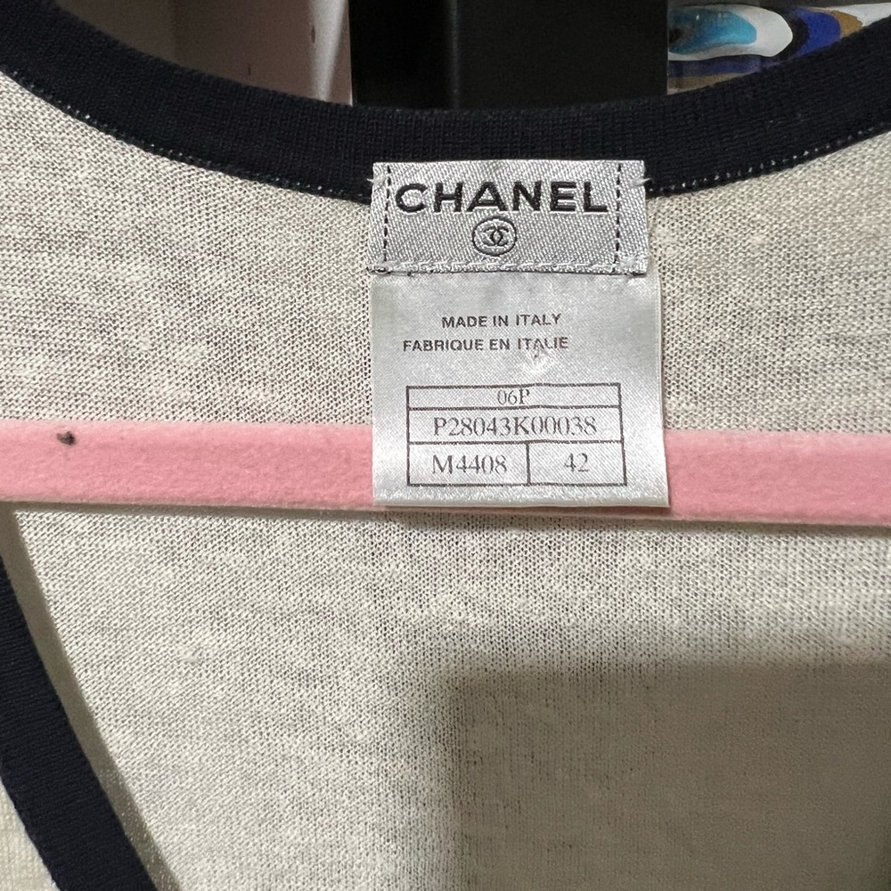 Chanel CC tank top - Picture 2 of 5